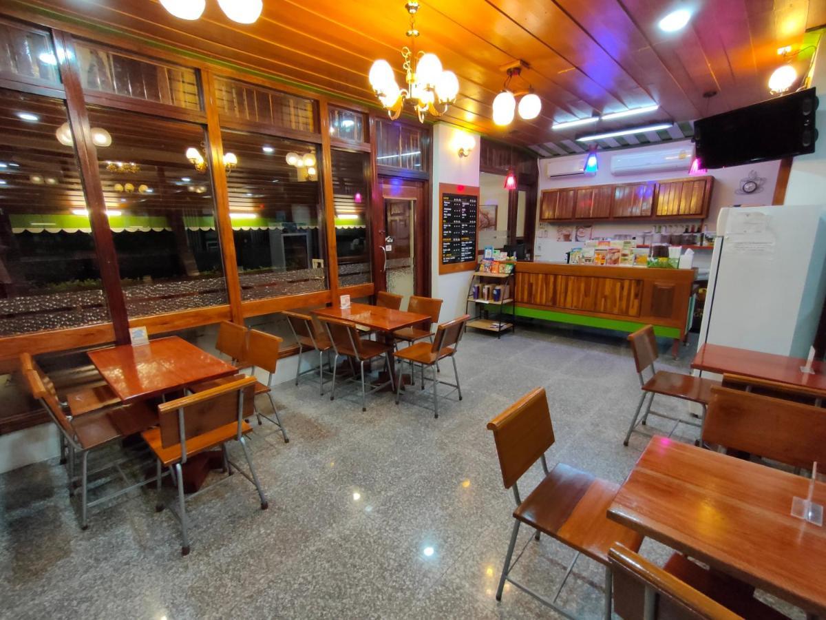 Riverfront Hotel Mukdahan Exterior photo